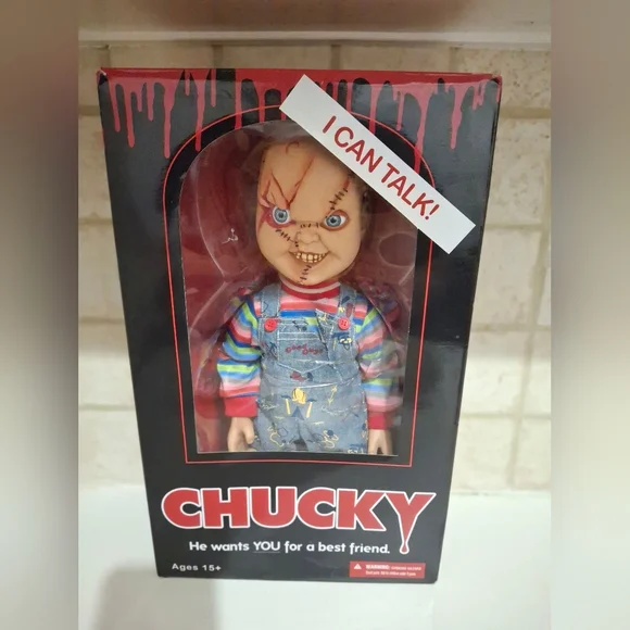 Chucky Talking Collectors Doll Horror - Picture 1 of 7